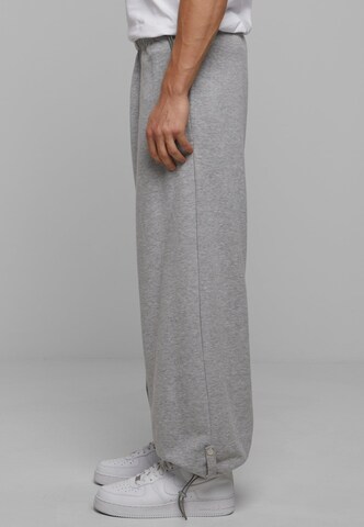 Loosefit Pantalon Urban Classics en gris