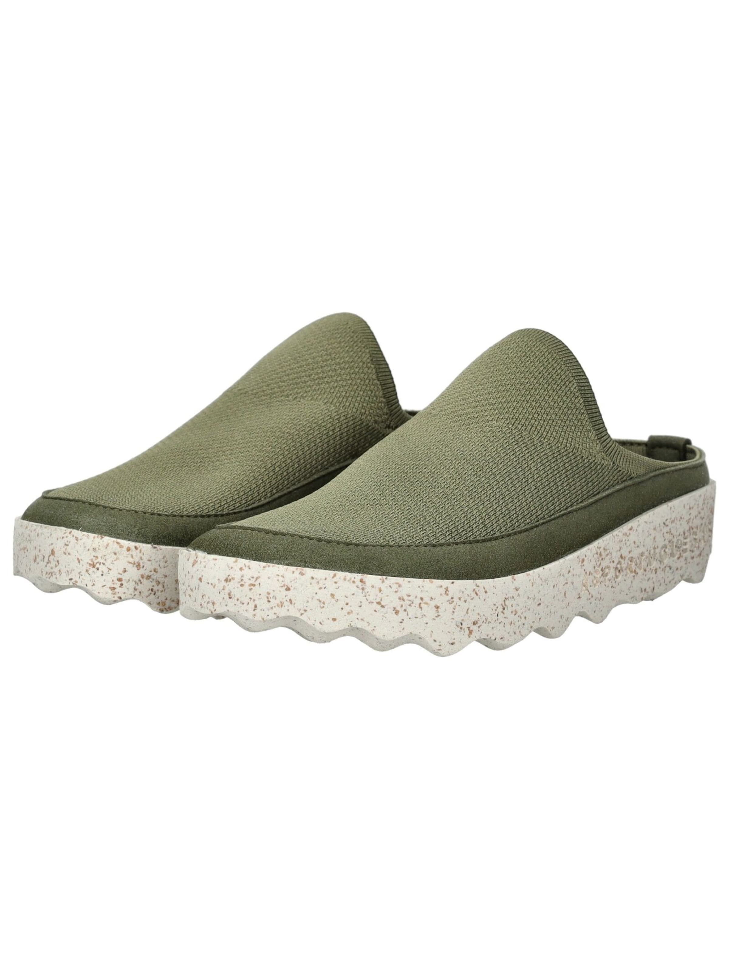 Asportuguesas Mules in Green