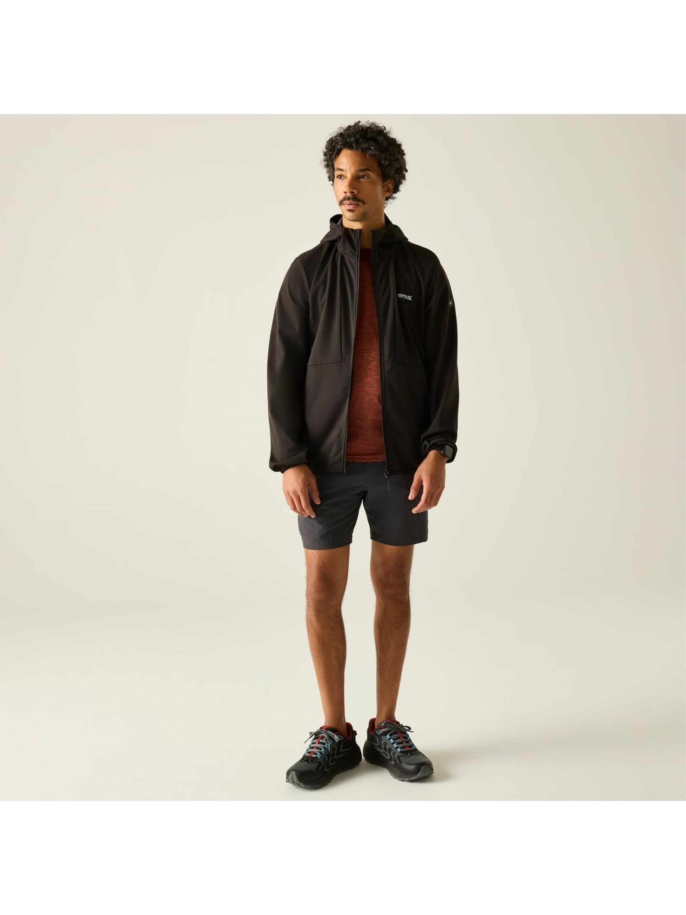 REGATTA Athletic Jacket 'Regatta Softshelljacke Tredmoor' in Black