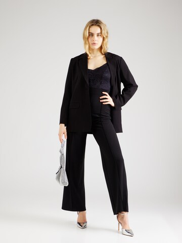 Tuta jumpsuit di Lipsy in nero