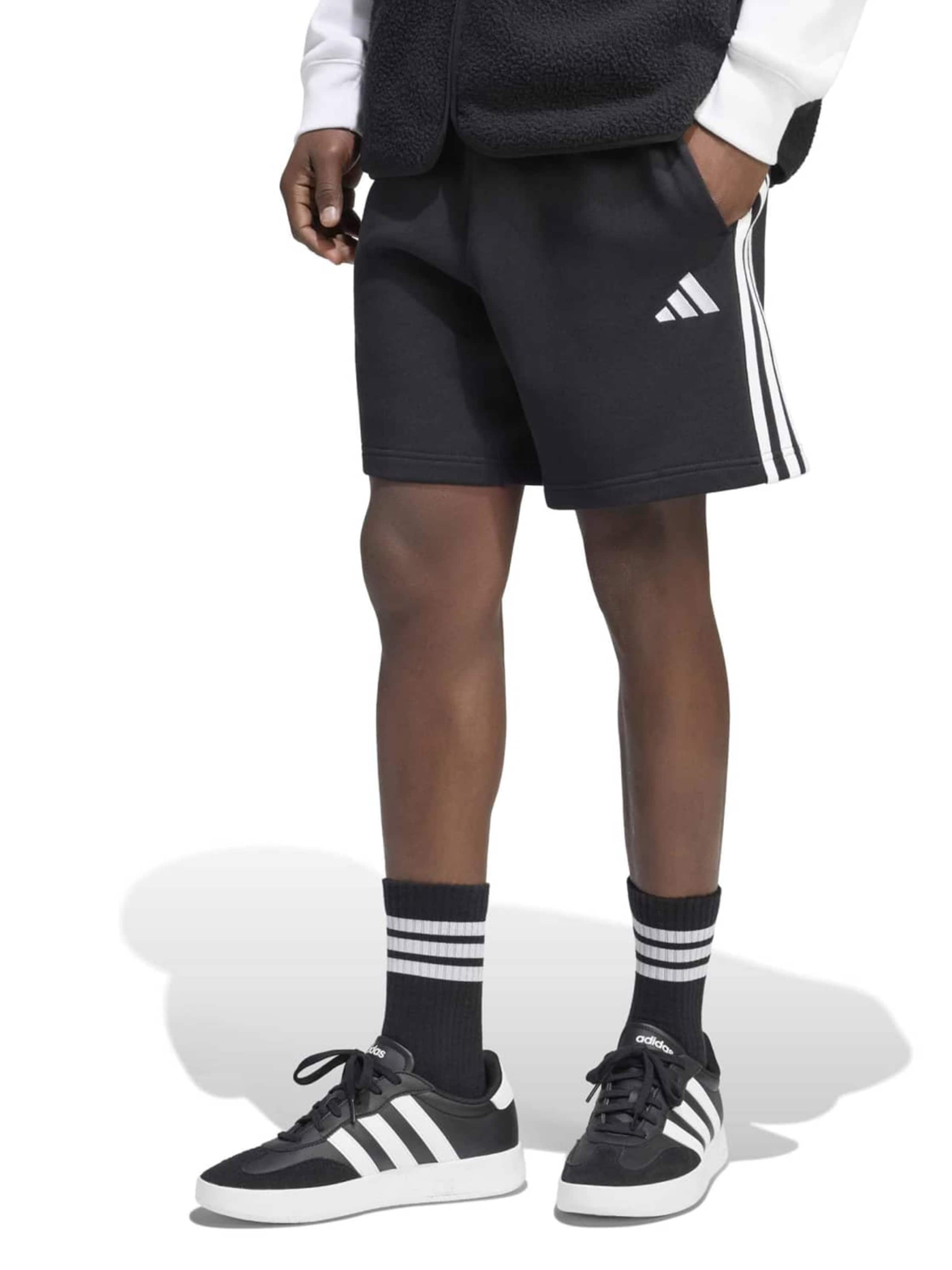 melns ADIDAS SPORTSWEAR Standarta Sporta bikses: no priekšpuses