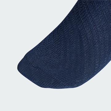 ADIDAS ORIGINALS Socken in Beige
