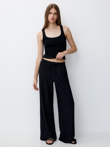 Pull&Bear Wide leg Broek in Zwart: voorkant