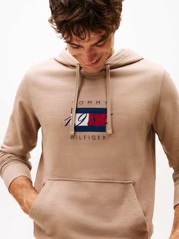 TOMMY HILFIGER Sweatshirt in Beige