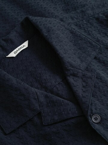 Coupe regular Chemise ' GABtemo ' GABBA en bleu