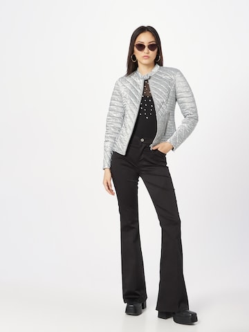 GUESS - Chaqueta de entretiempo 'New Vona' en plata