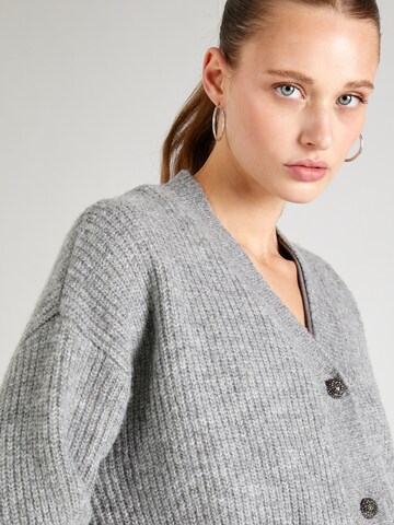 Le Temps Des Cerises Knit cardigan 'HUNA' in Grey