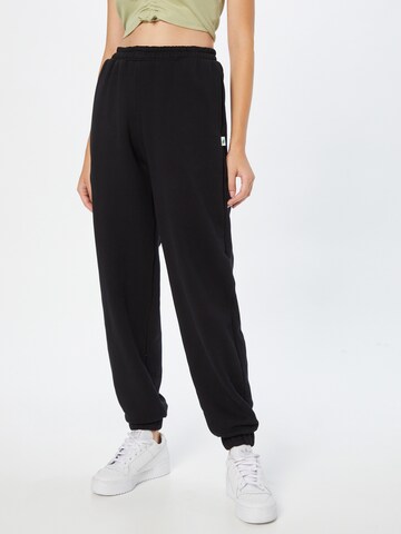 Effilé Pantalon Urban Classics en noir : devant