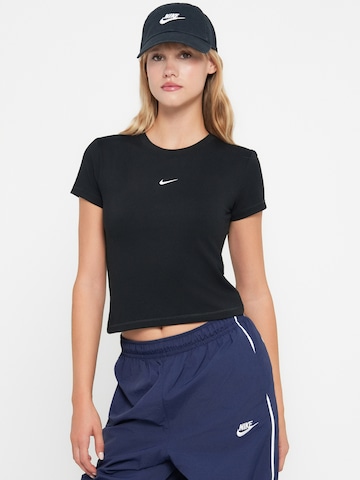 Nike Sportswear Shirt in Black
