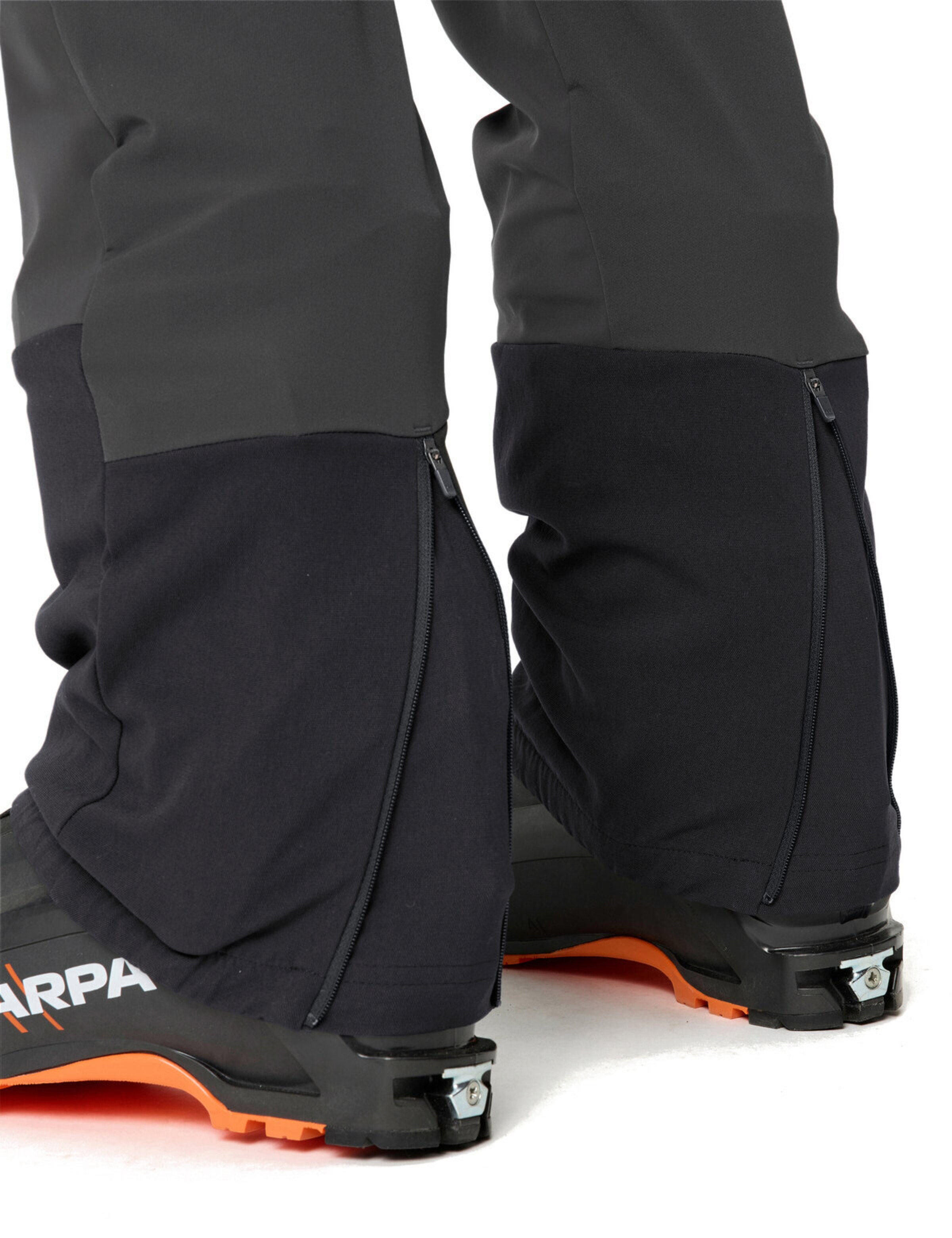 VAUDE Regular Outdoor trousers 'Larice V' in Grey
