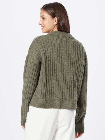 WEEKDAY Sweater 'Husky' in Green