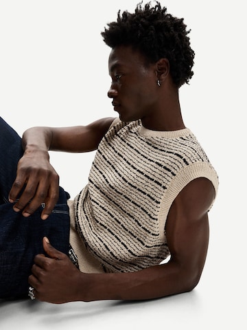 Bershka Pullunder in Beige