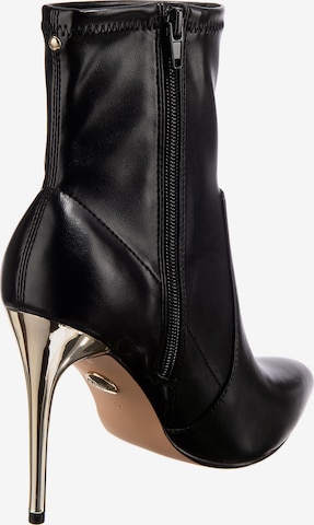 BUFFALO Ankle Boots 'Shirin' in Black