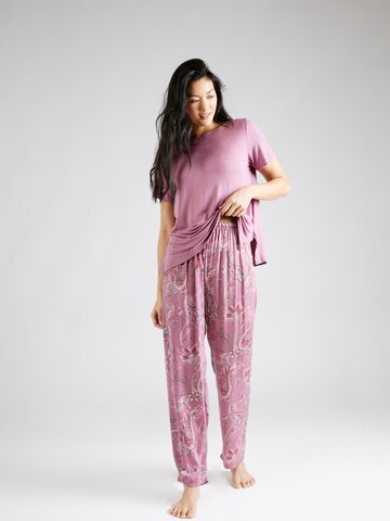 Pijama 'RASPBERRY' de la Women' Secret pe roz: față