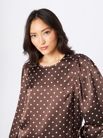 OBJECT - Blusa 'SUTANNA' en marrón