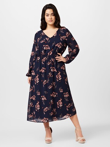 Robe 'Nia' ABOUT YOU Curvy en bleu : devant