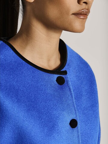 MADELEINE Tussenjas in Blauw