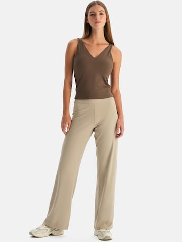 Loosefit Pantalon Dagi en marron