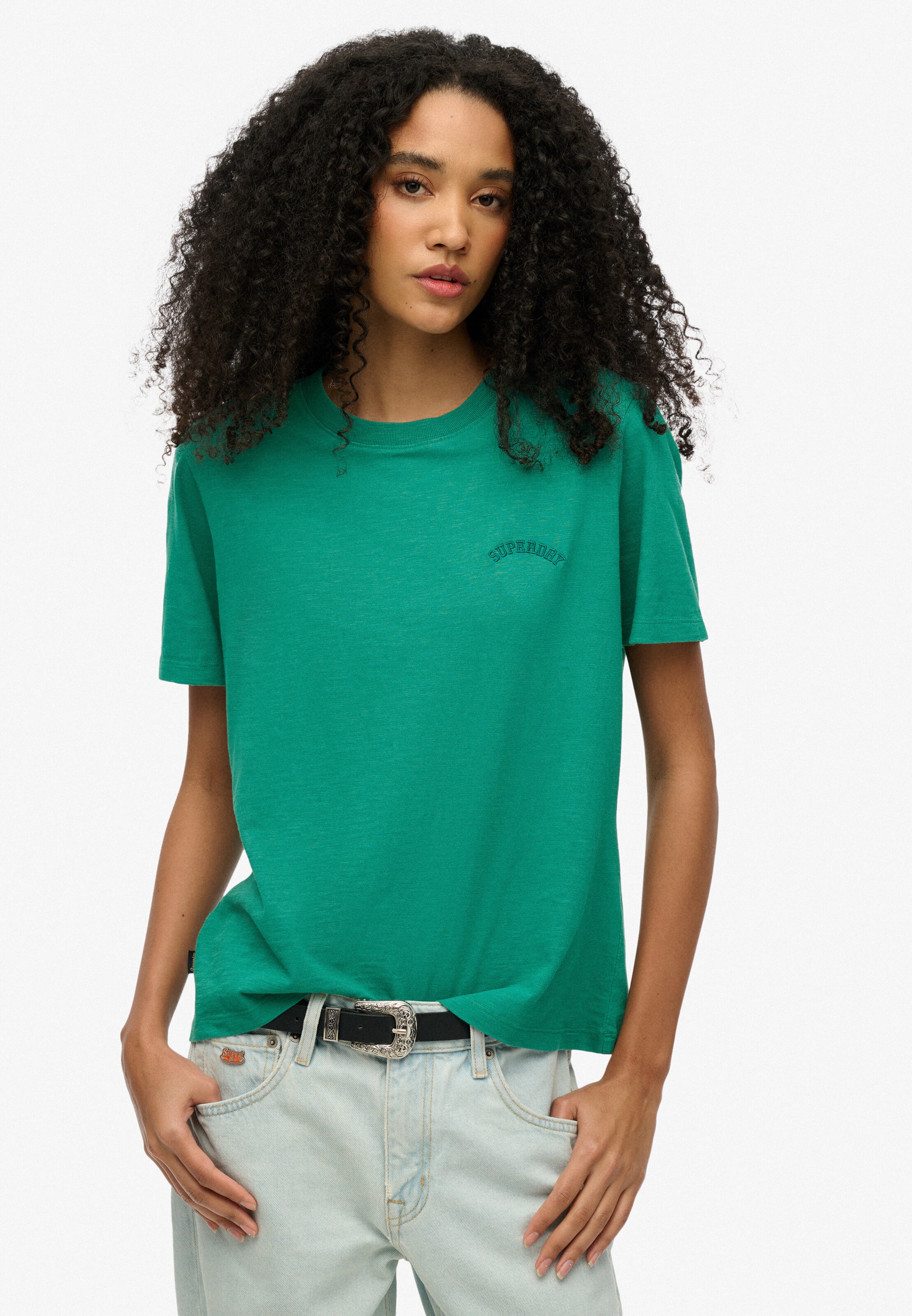 T-shirt Superdry en vert : devant
