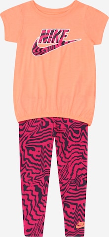 Nike Sportswear Set in Orange: predná strana