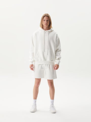 Ossy Homer Sweatshirt 'N1Y008' in White
