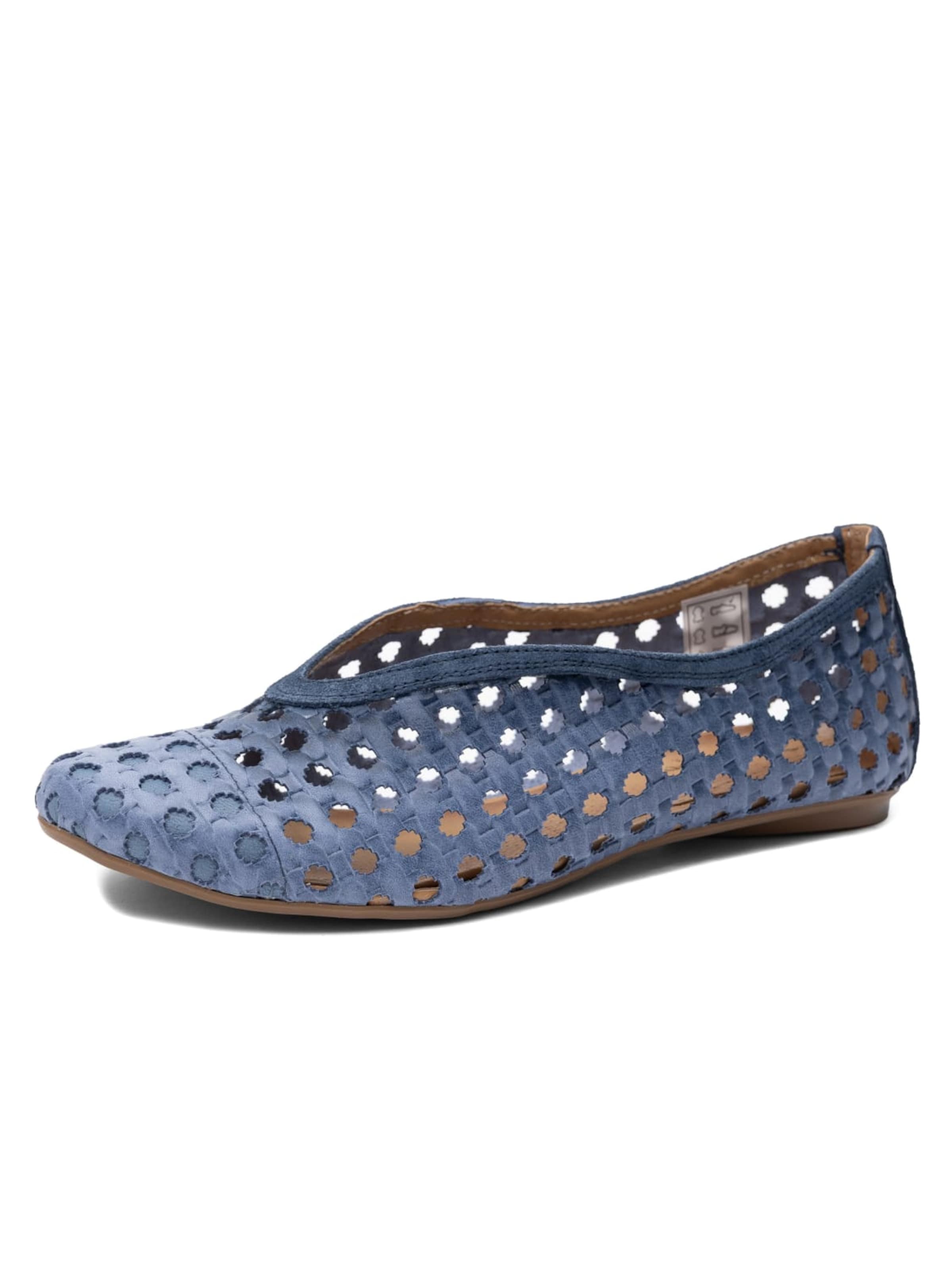 Maciejka Ballet Flats '07307-20/00-0' in Blue: front