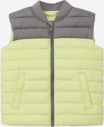 s.Oliver Vest in Green: front