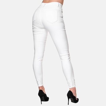 Coupe slim Jean Elara en blanc