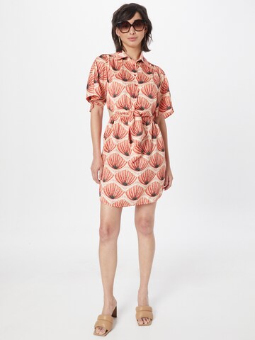 Abito camicia di Sisley in beige