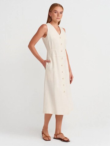 Abito di Dilvin in beige