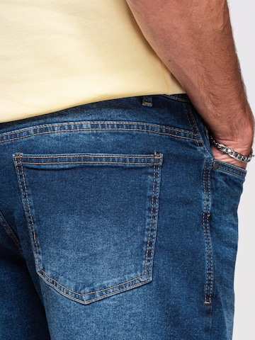 Ombre Regular Jeans‌‌‌‌‌‌‌‌ in Blau