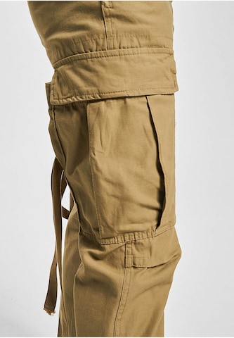 regular Pantaloni cargo di Brandit in verde