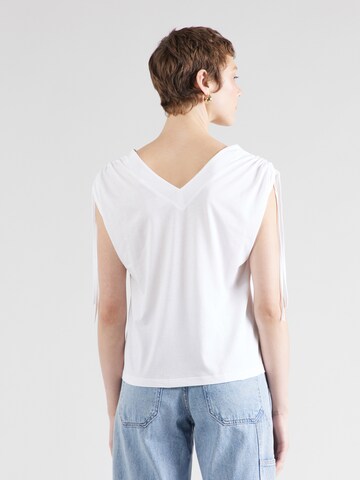 s.Oliver T-shirt i vit