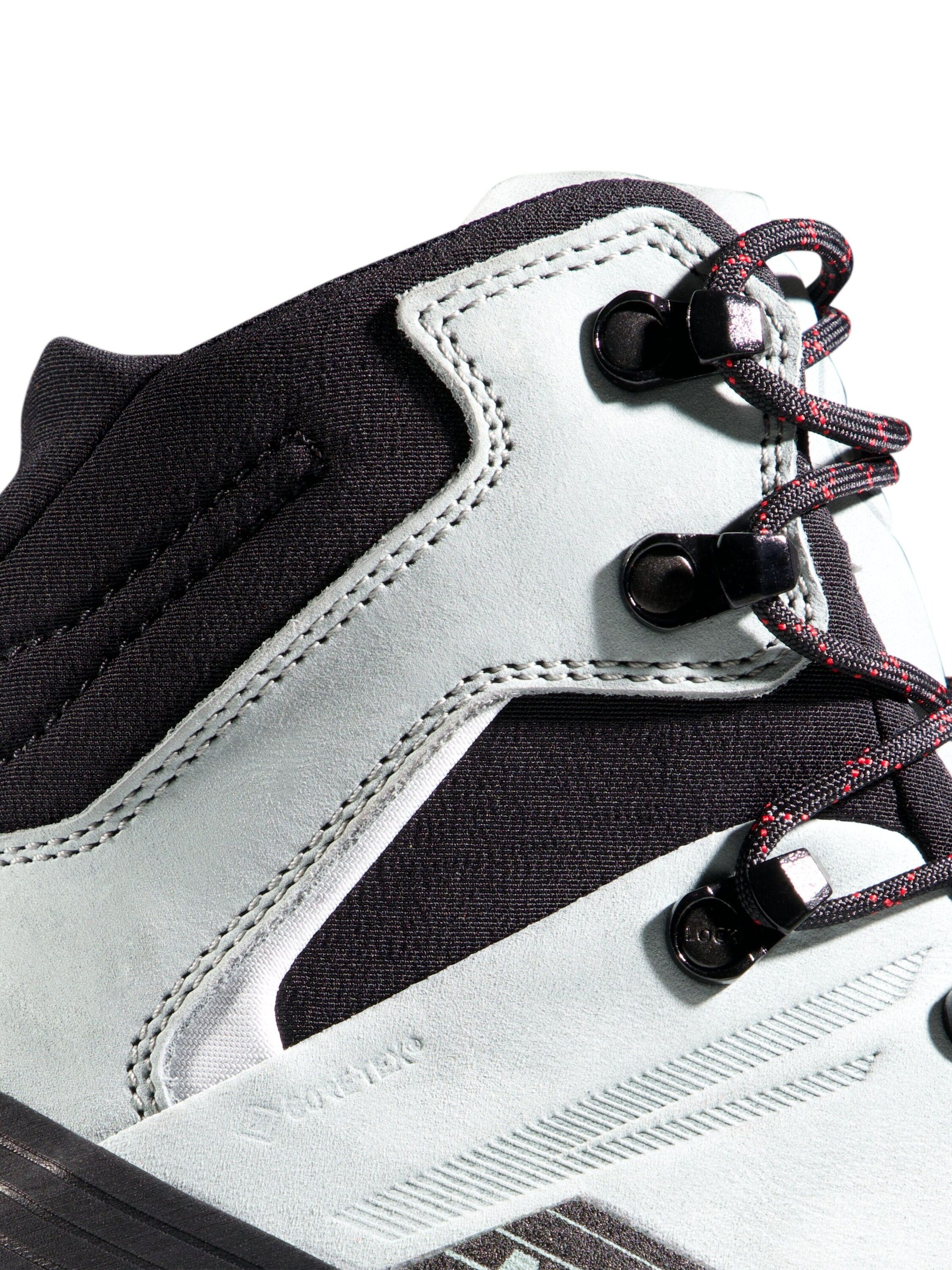 MAMMUT Boots in Weiß
