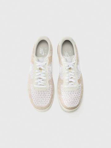 NIKE - Zapatillas deportivas bajas en blanco