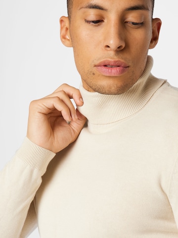 !Solid Pullover in Beige