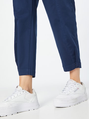BRAX Tapered Pleat-Front Pants 'MELO' in Blue