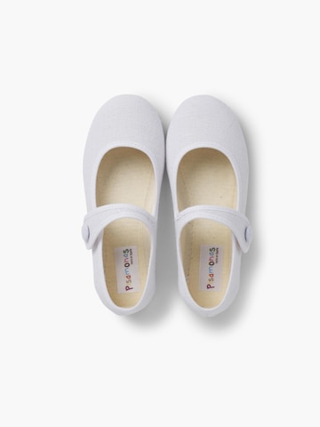 Pisamonas - Bailarina en blanco