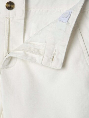Hackett London Regular Shorts in Weiß