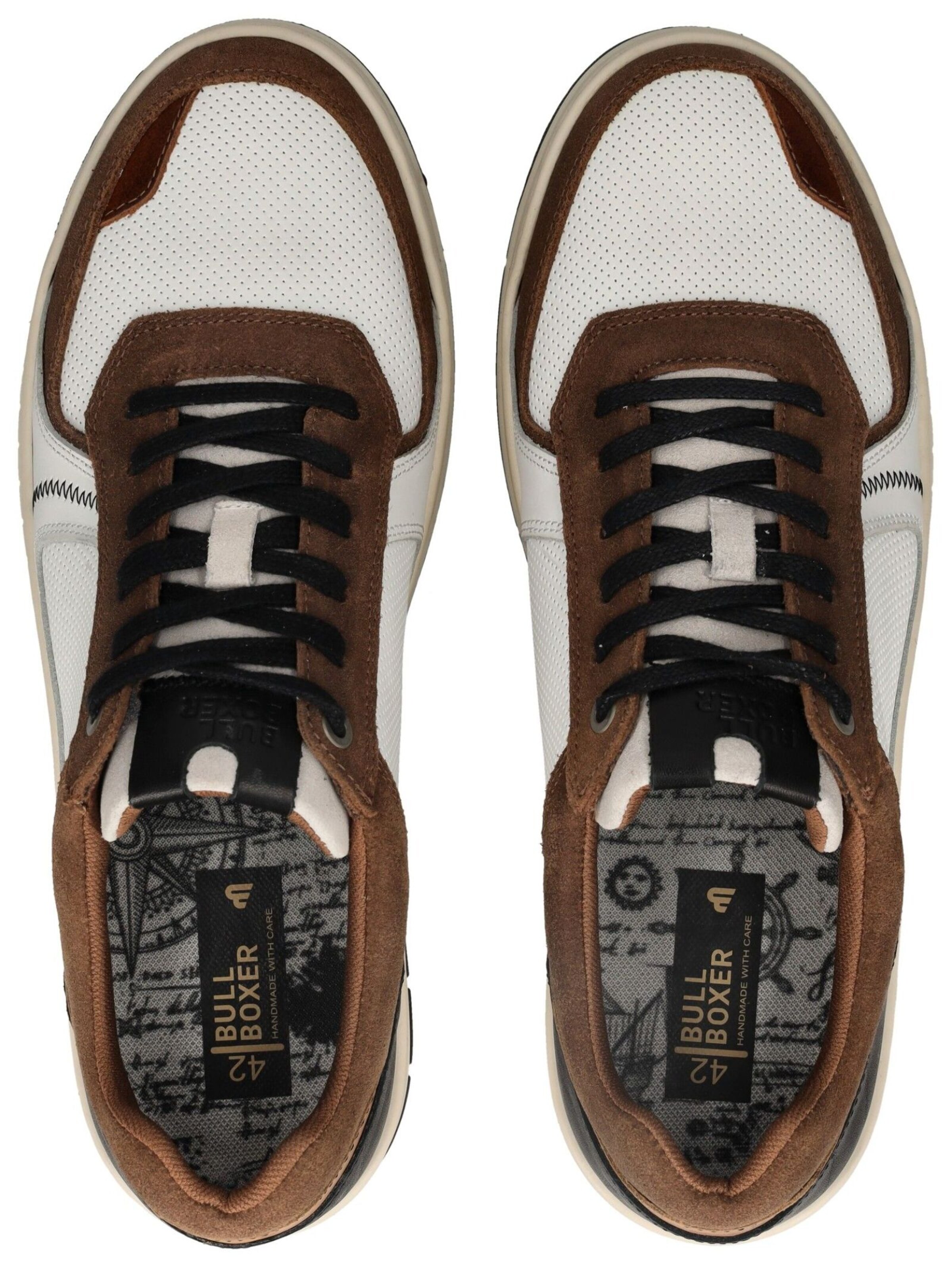 Baskets basses BULLBOXER en blanc