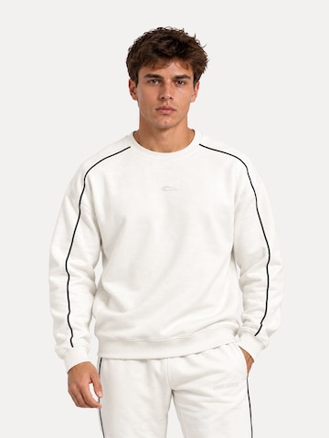 Sweat-shirt 'Brenvaro' Smilodox en beige : devant