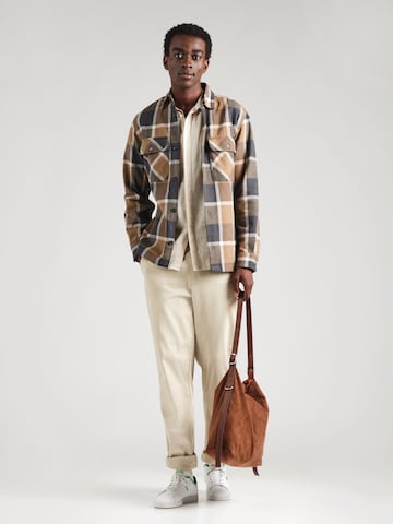 Coupe regular Chemise 'JPRRAYLE' JACK & JONES en marron