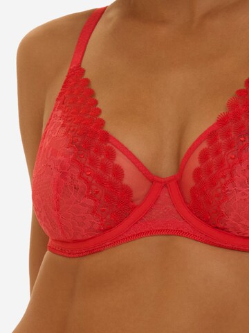 Simone Perele T-shirt Bra 'Radieuse' in Red