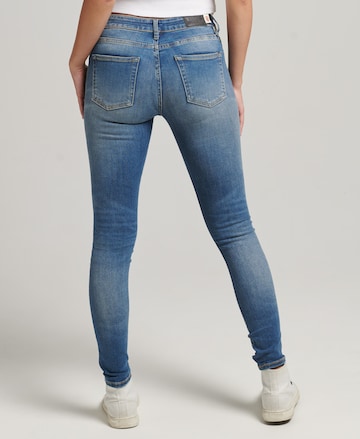 Superdry Skinny Jeans in Blau