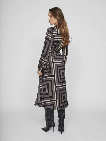 VILA Kleid in Schwarz