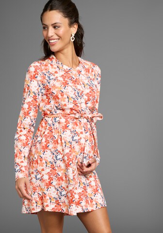 Neun Monate Dress in Red: front
