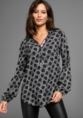 LAURA SCOTT Blouse in Black: front