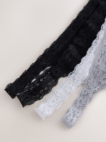 String di Next in colori misti