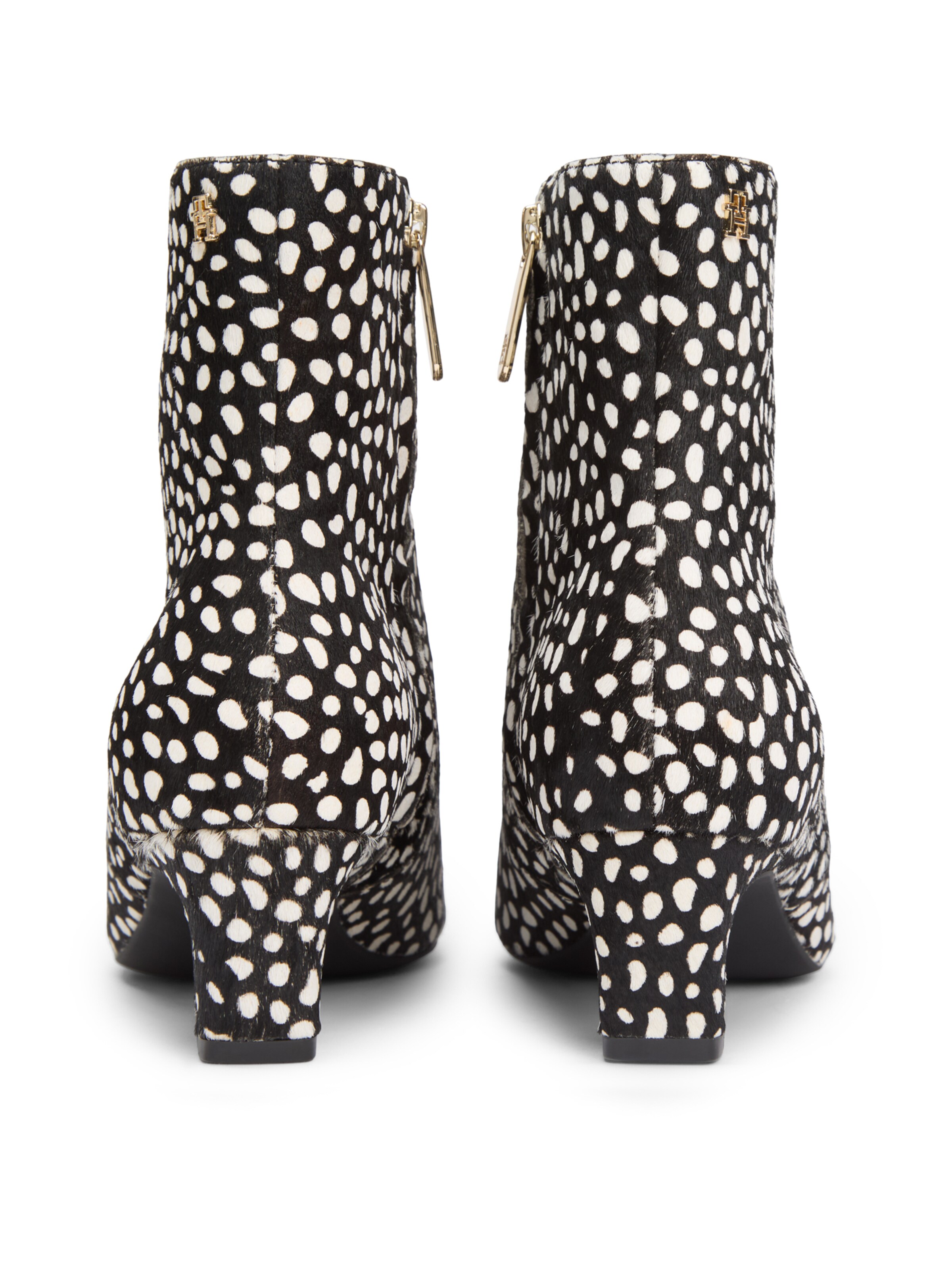 TOMMY HILFIGER Ботинки в Черный