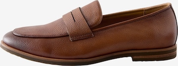 ruda Next Loaferai: priekis